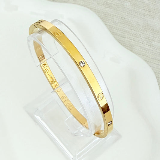 Alara bangle thin stoned