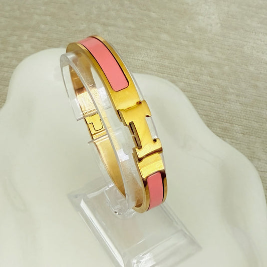 Zena bangle pink
