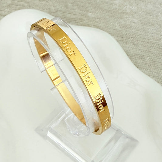 Mila bangle