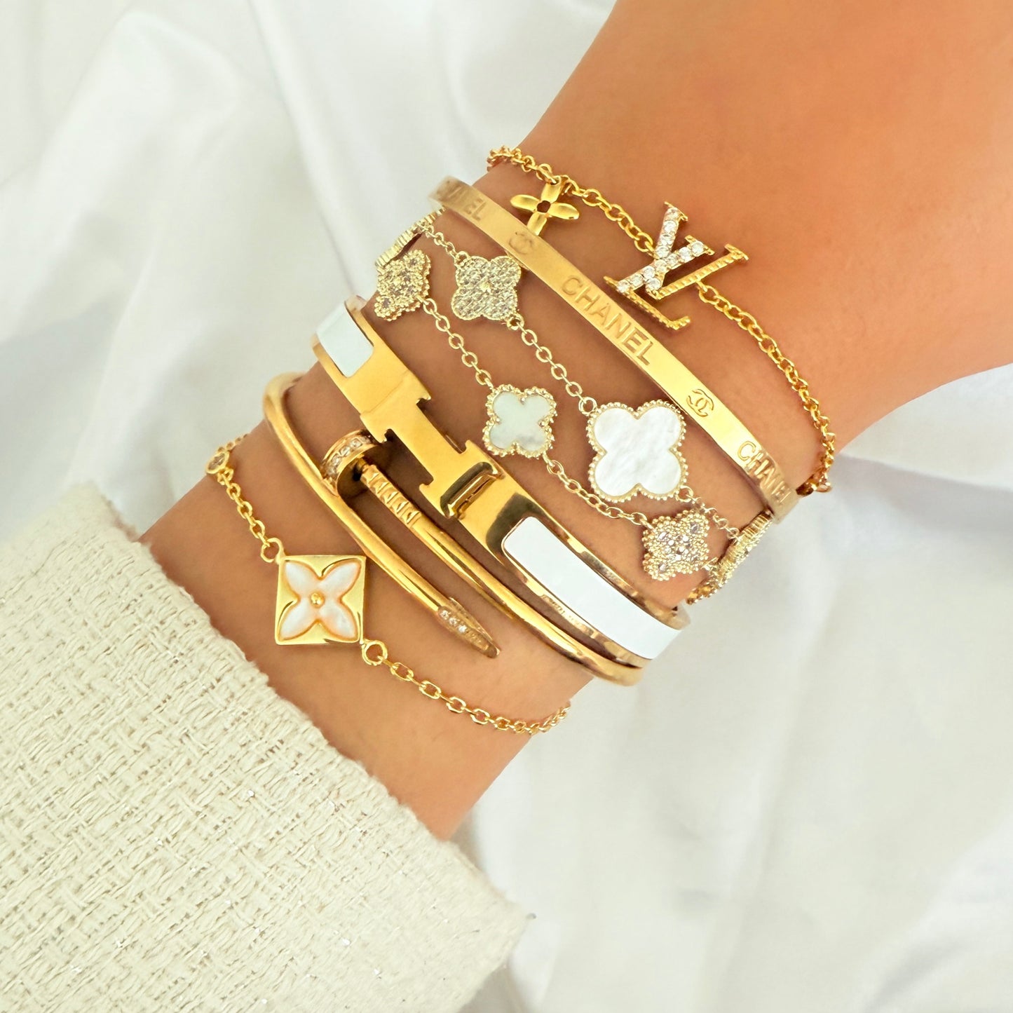 Avi bracelet