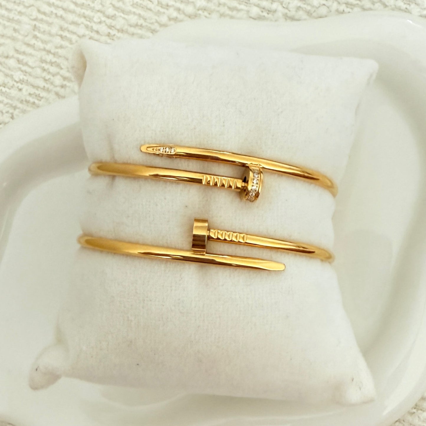 Helin bangle thin