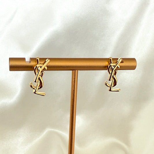 Ada earring